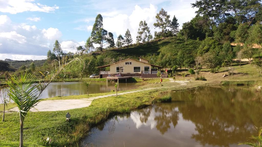 Jardim Dos Sonhos Hotel Santo Antônio do Leite Kültér fotó